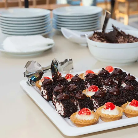 Serenity Spritz Boutique - Adults Only 4*