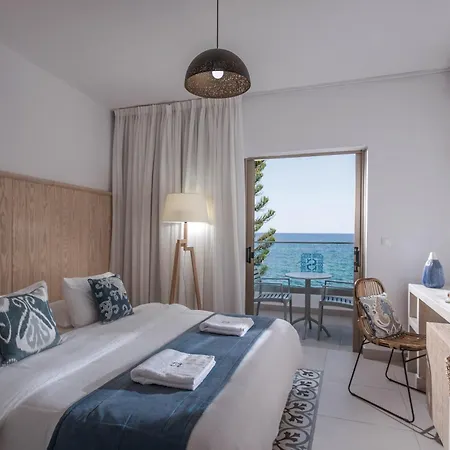 Serenity Spritz Boutique - Adults Only 호텔 4*