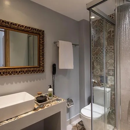 Enorme Serenity Spritz - Adults Only Hotel