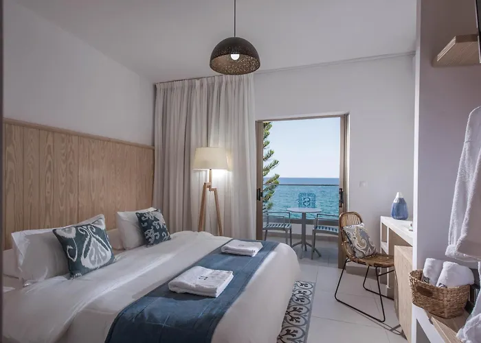 Serenity Spritz Boutique - Adults Only Hotel 4*